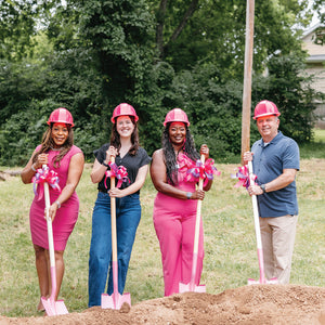 Light Pink Long Handle Shovels