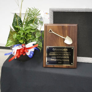 Miniature-Shovel-Plaque