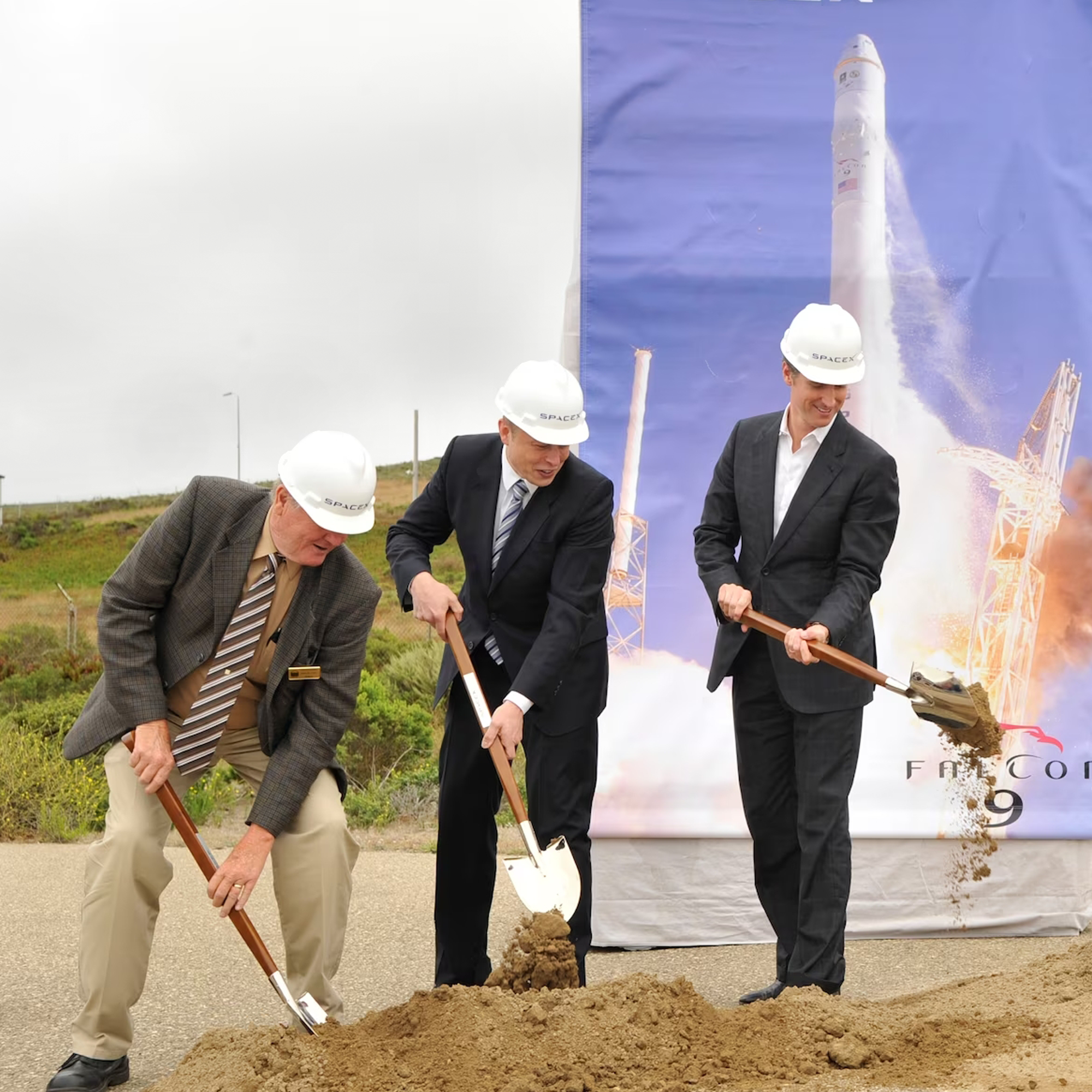 Ceremonial Groundbreaking Shovel - Paddle Handle