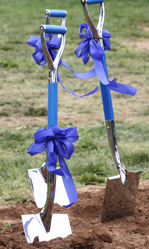 Ceremonial Groundbreaking Shovels - Color and Finish